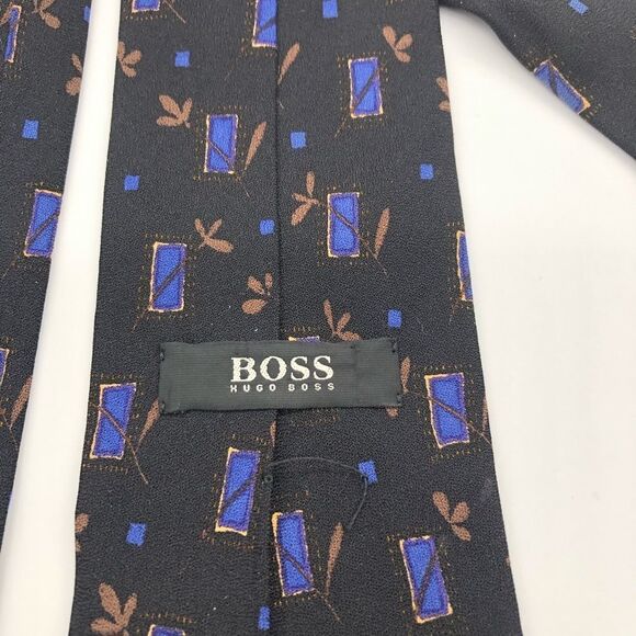 Hugo Boss silk Tie - Picture 3 of 3